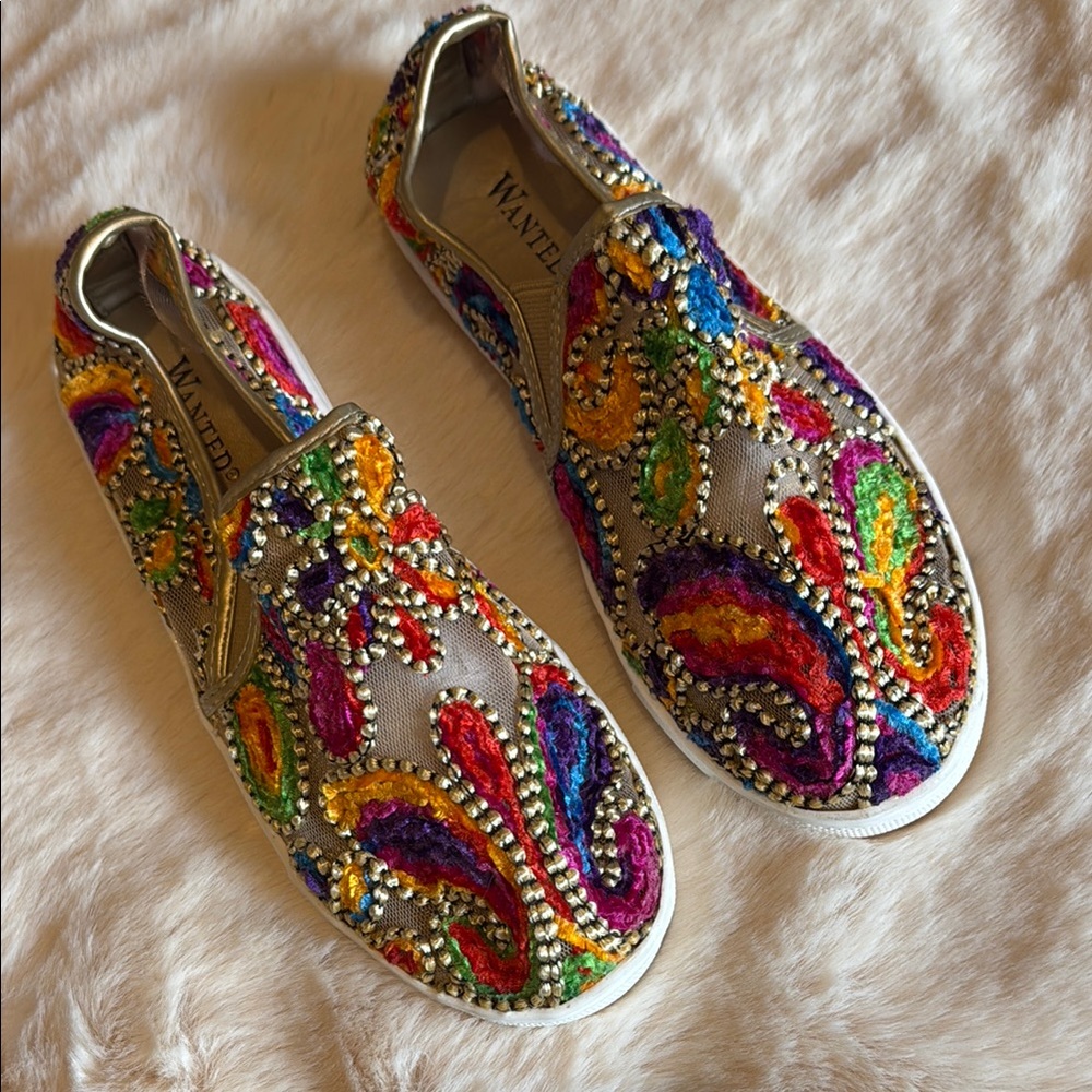 NWT WANTED RENOIR Multicolor Embroidered Slip-On Flats